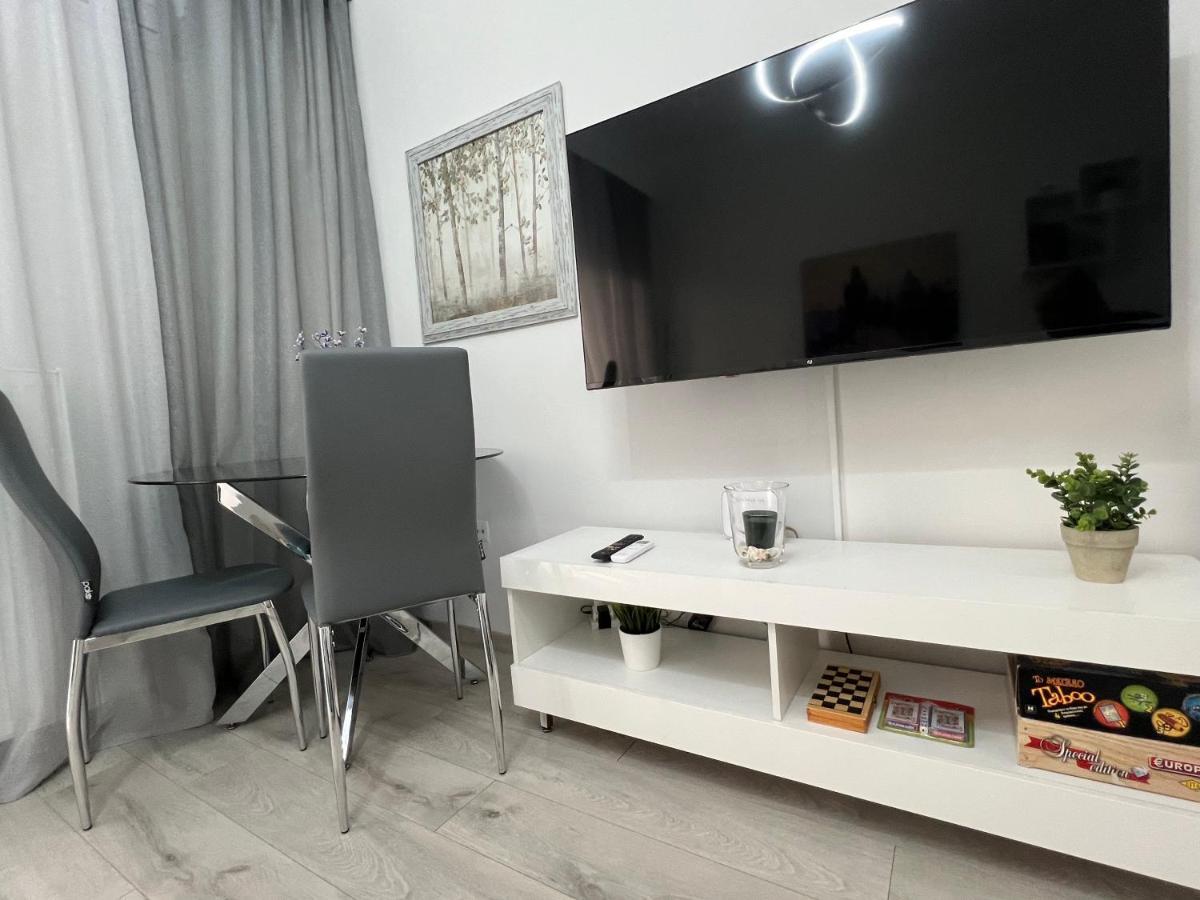Serres City Center Modern Apartment 외부 사진